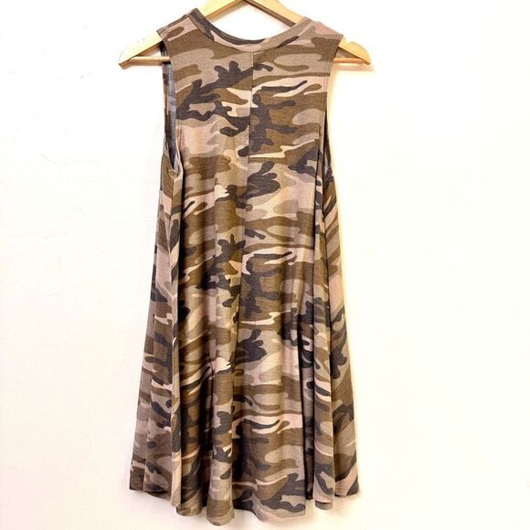 Audrey 3+1 Camouflage Sleeveless Round Neck A-Line T-Shirt Dress Green Small - Picture 2 of 4